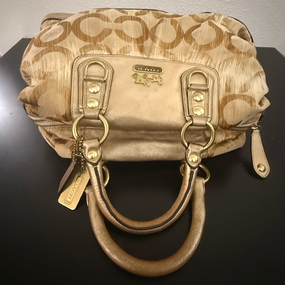 Coach CC💥Vintage~Rare~SOLD OUT💥 Sabrina Satchel Gold Purse Handbag 13584 - Picture 5 of 12